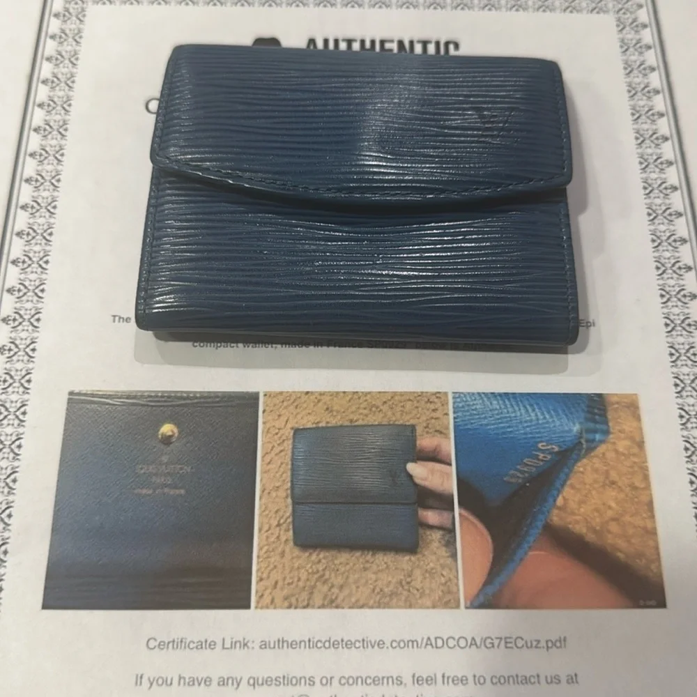 Louis Vuitton compact wallet with COA